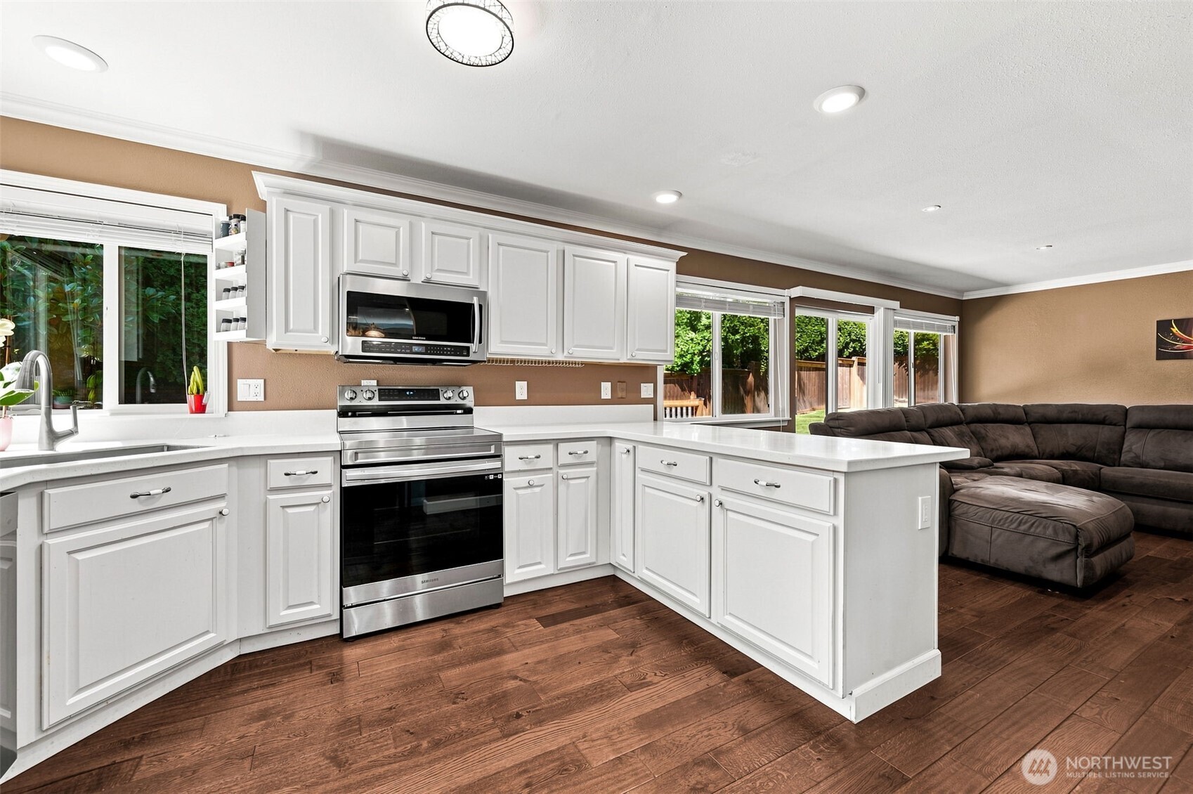 3519 Gray Court Property Photo 4