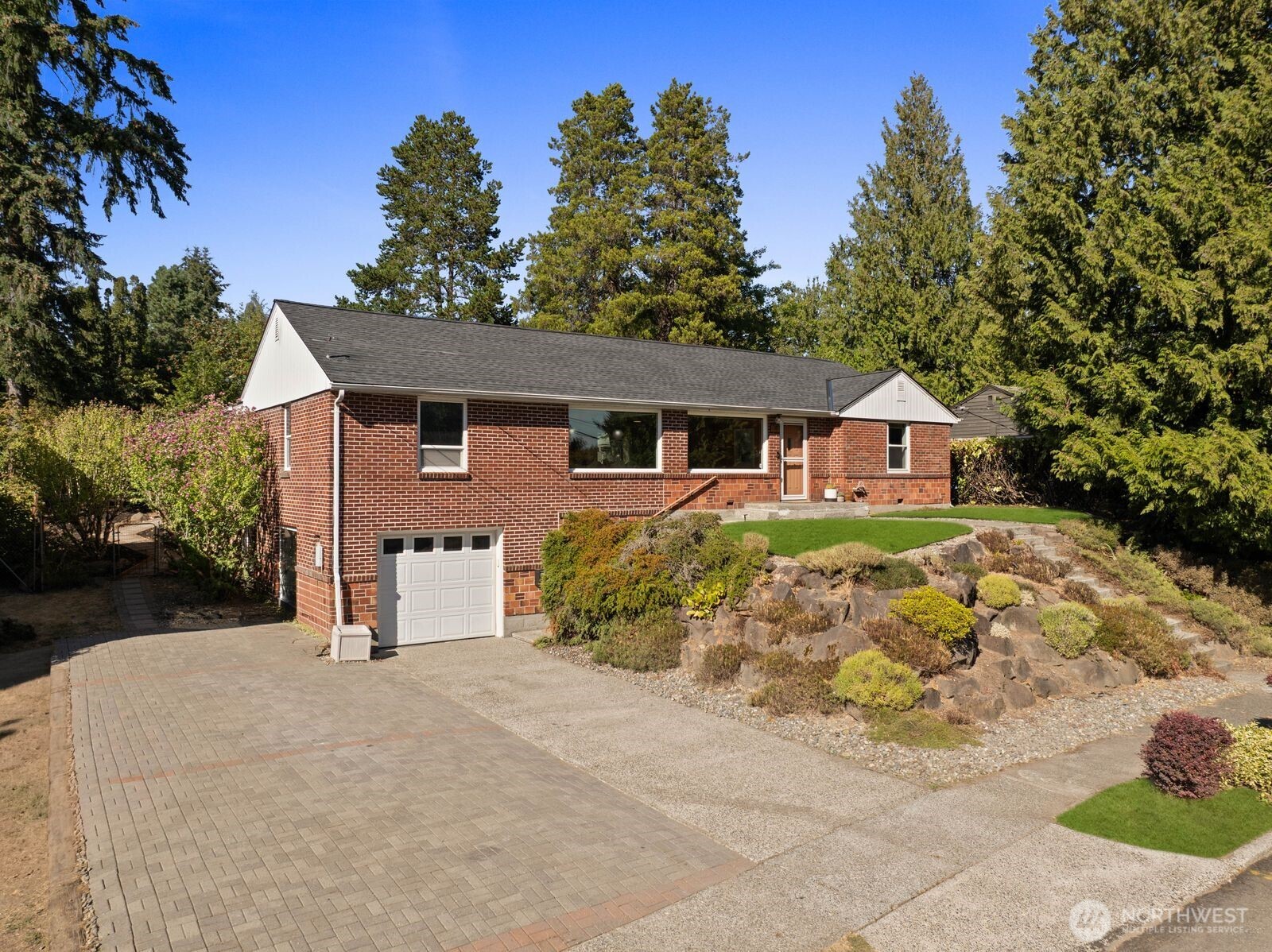 3516 Sw 107th St. Property Photo 1