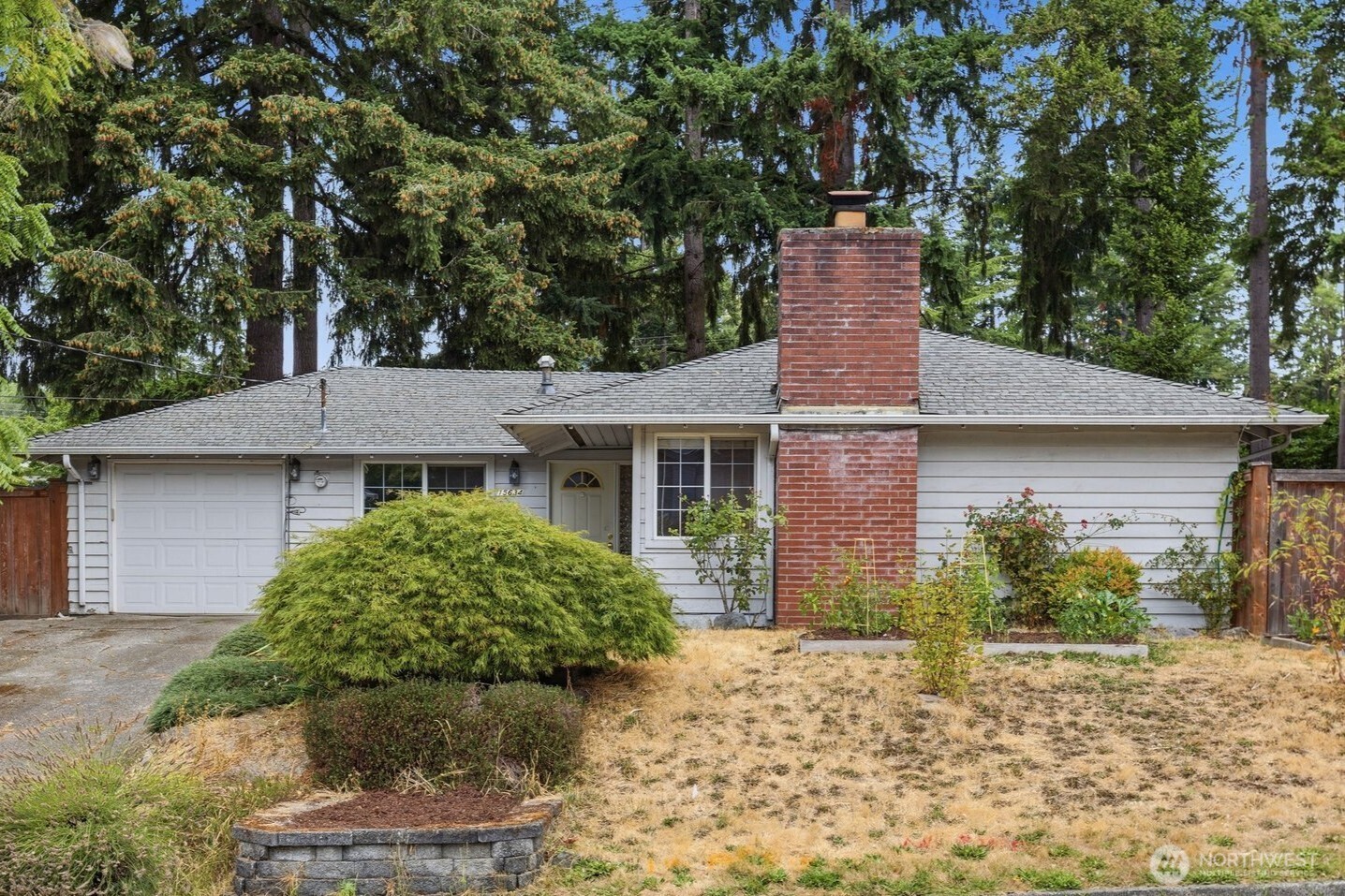 15634 NE 1st Place Property Photo 1