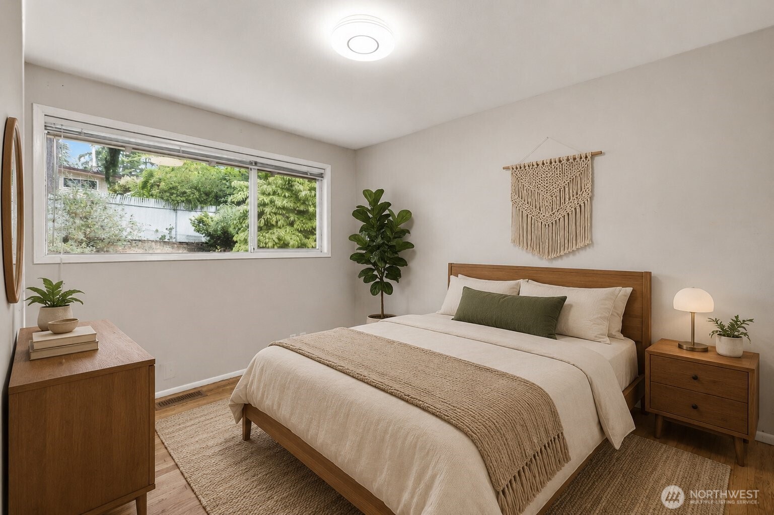 15634 Ne 1st Place Property Photo 15