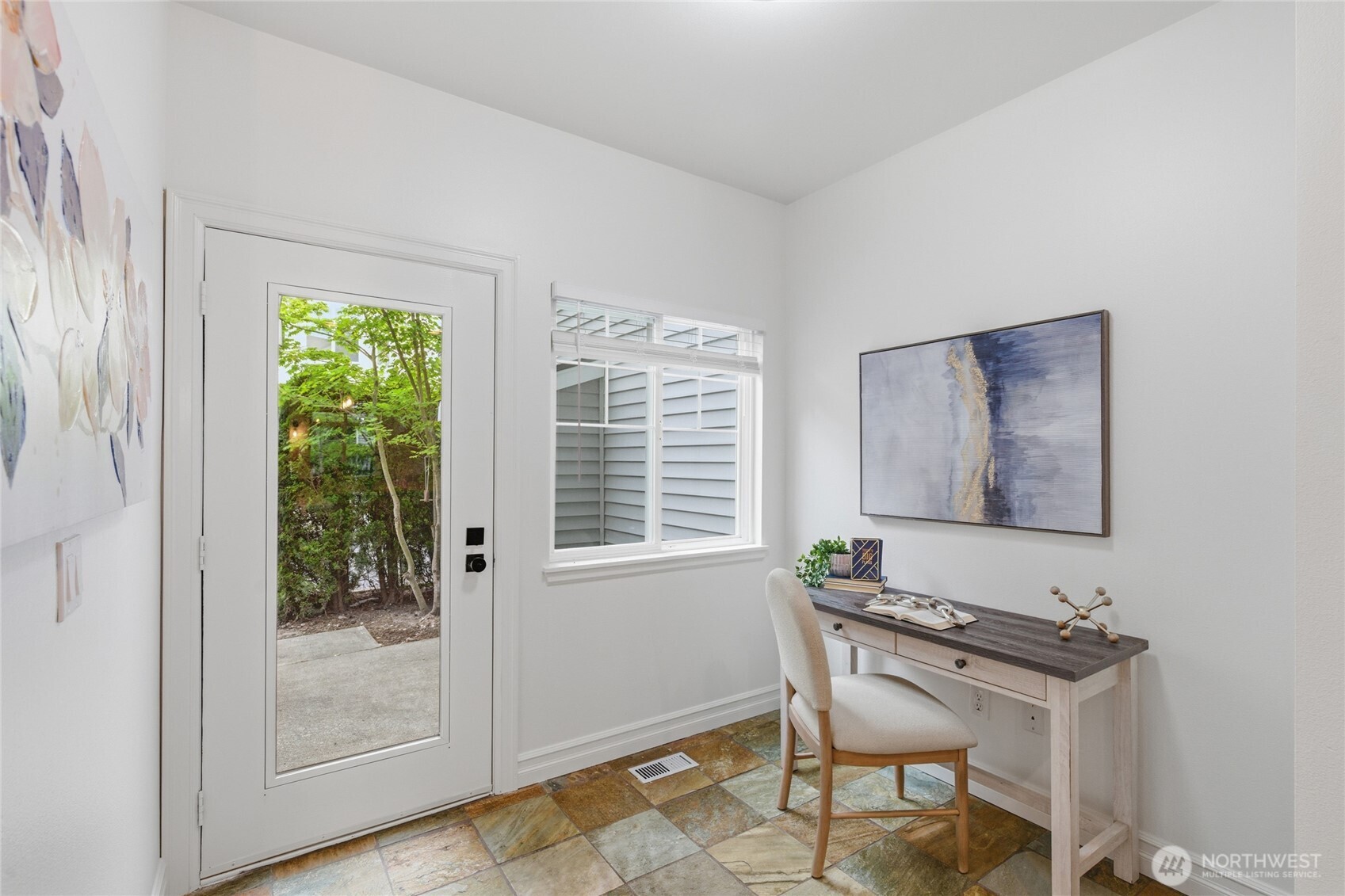 945 232nd Place 945 Property Photo 10