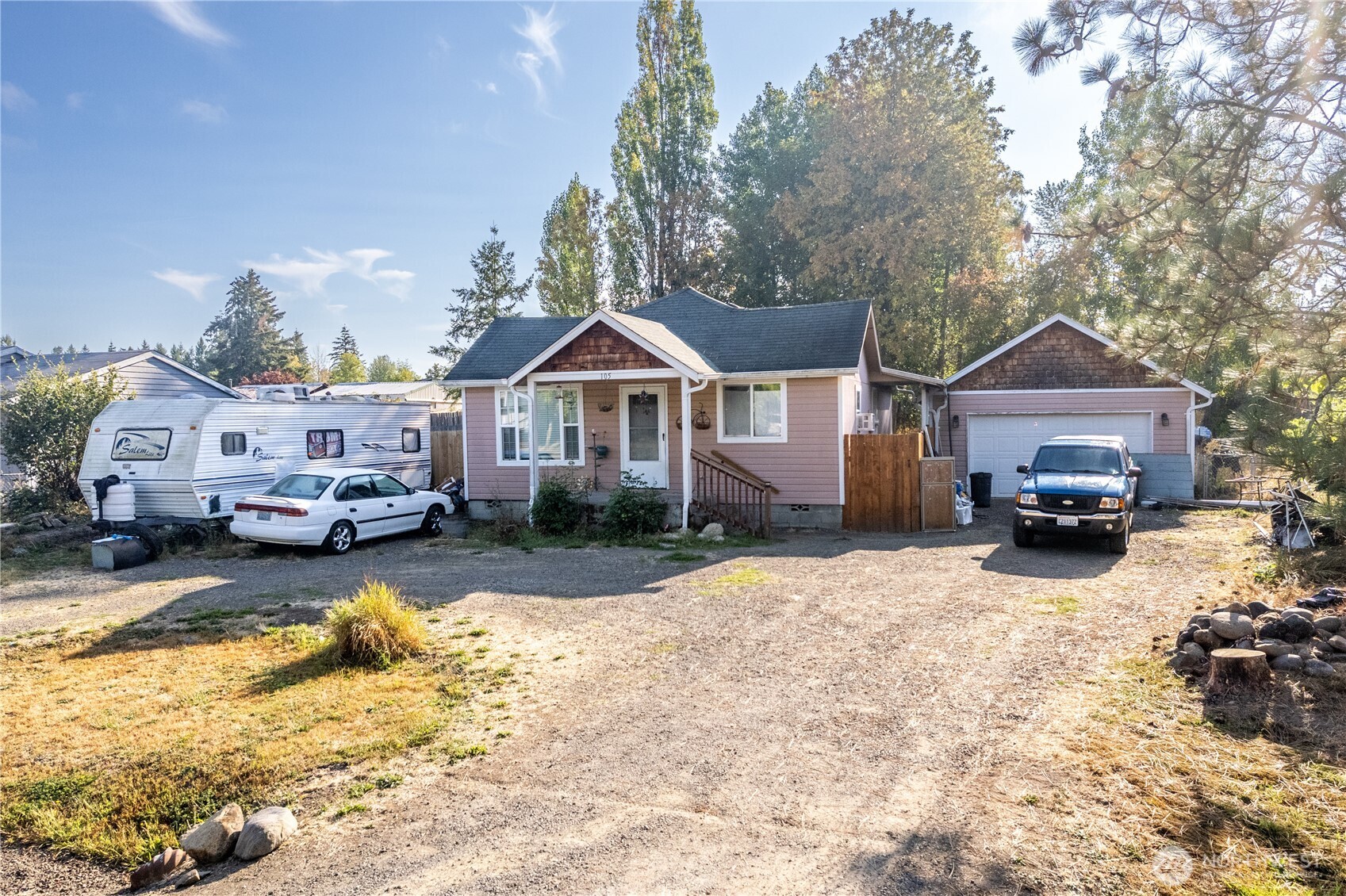 105 Memory Lane Property Photo 1