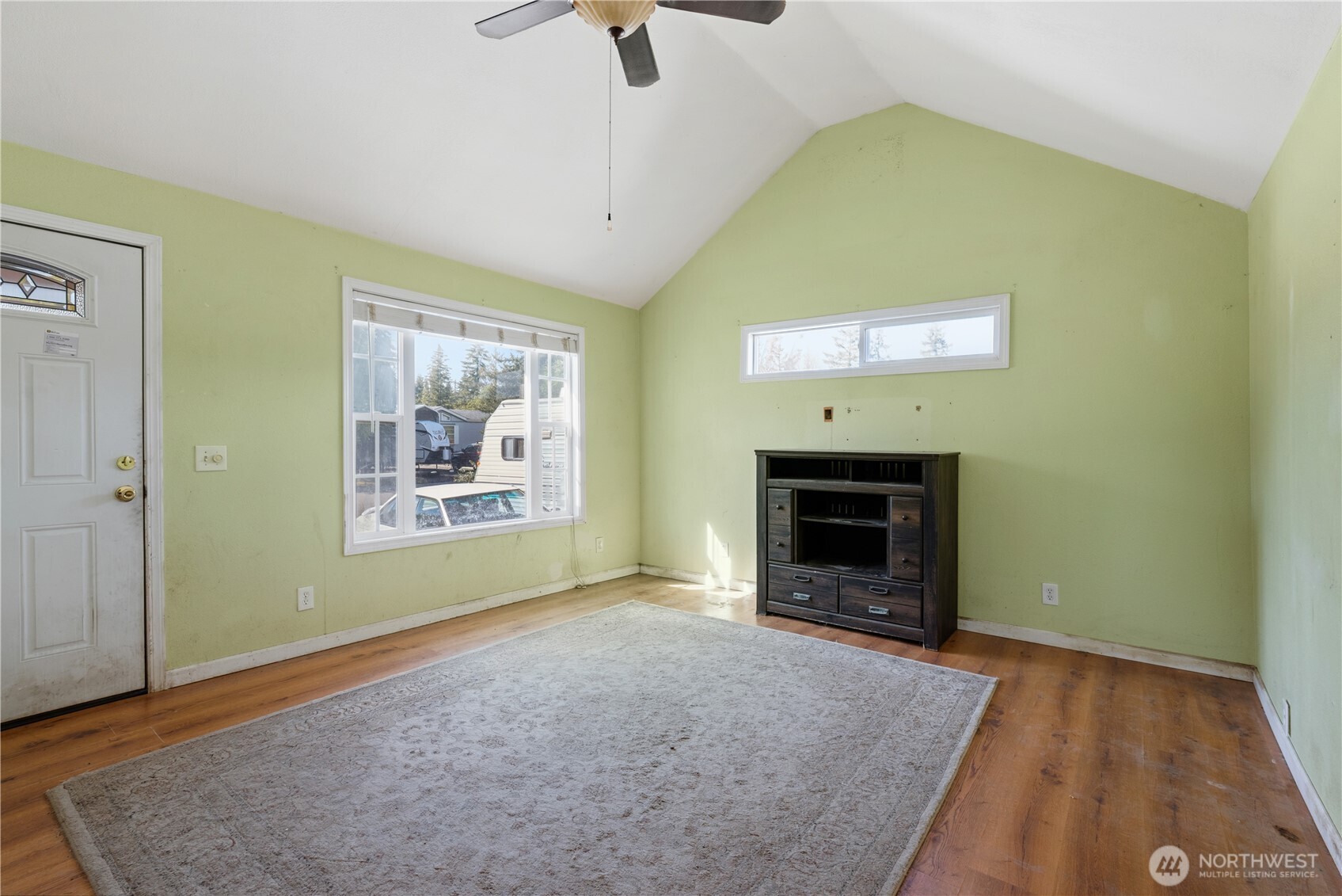 105 Memory Lane Property Photo 2