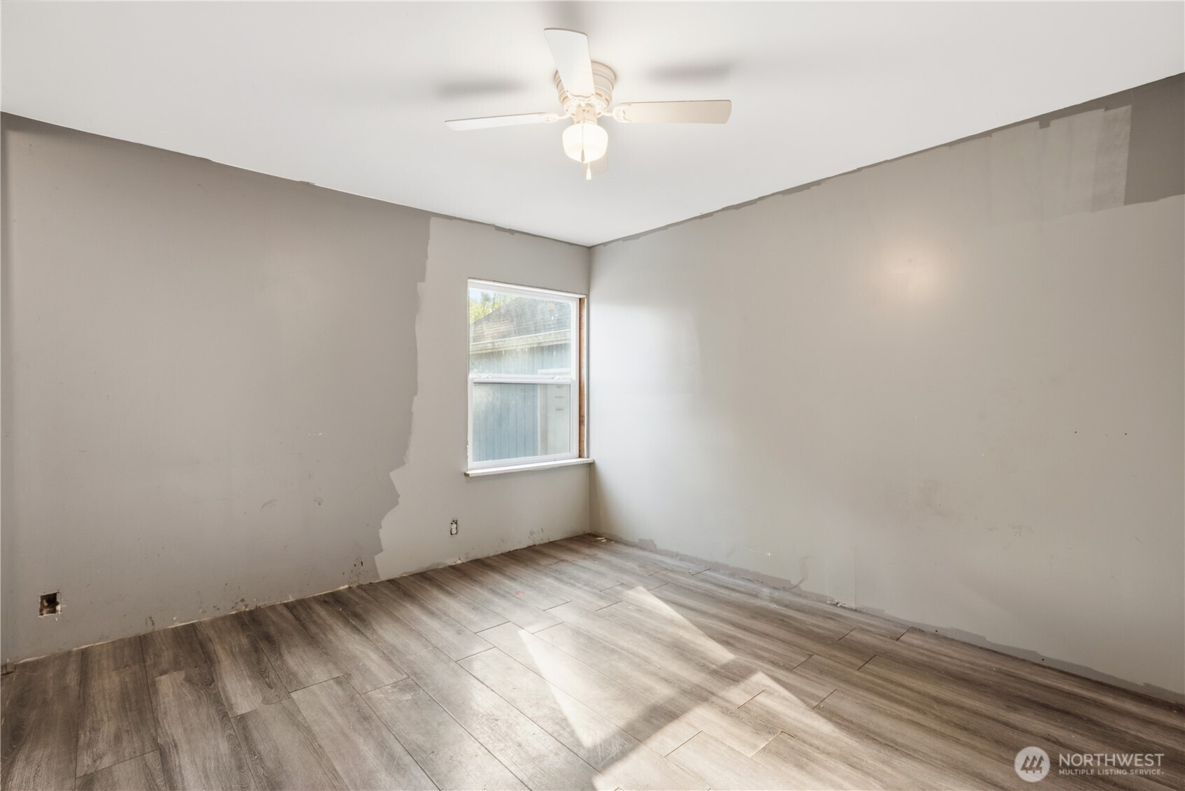 105 Memory Lane Property Photo 12