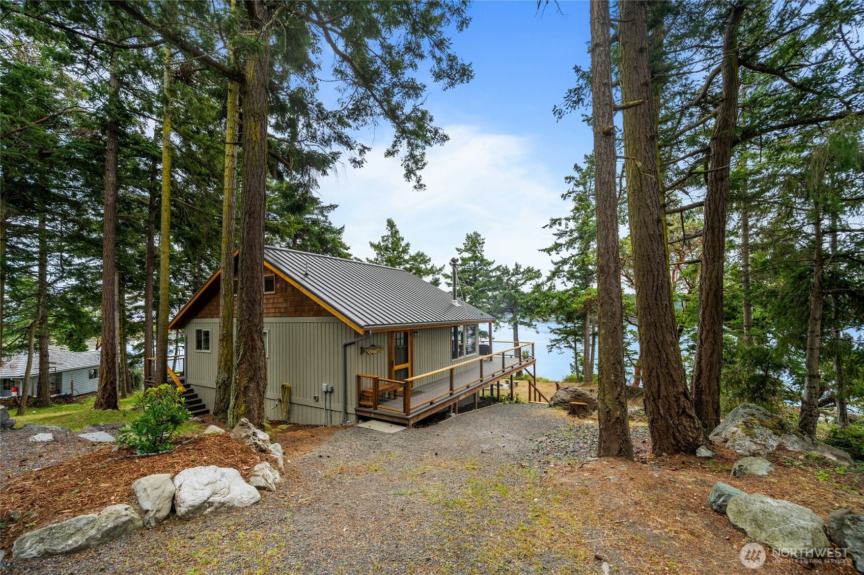 345 Reed Bay Rd Property Photo 1
