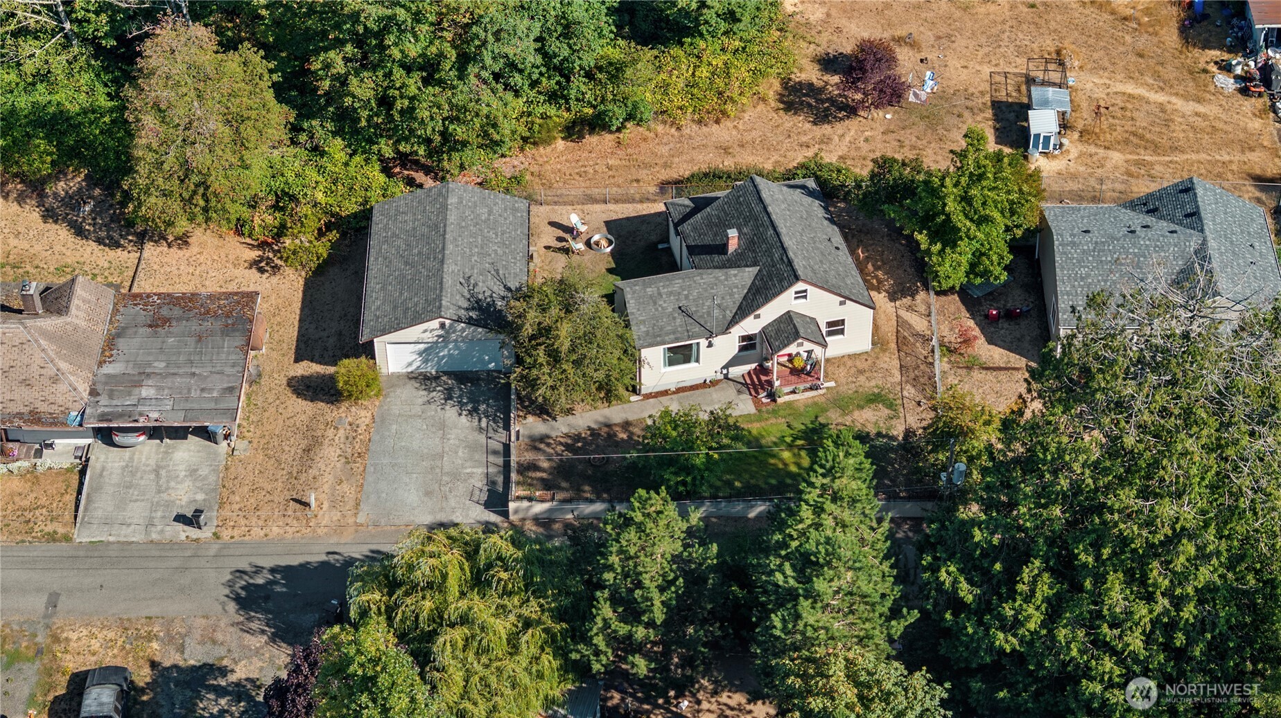 2604 Ne Denny Road Property Photo 24