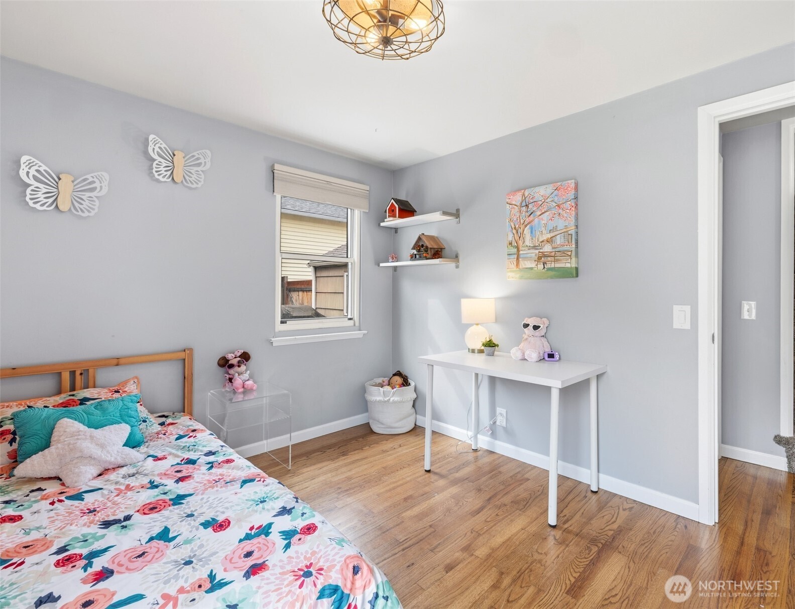 1045 S 197th Street Property Photo 13