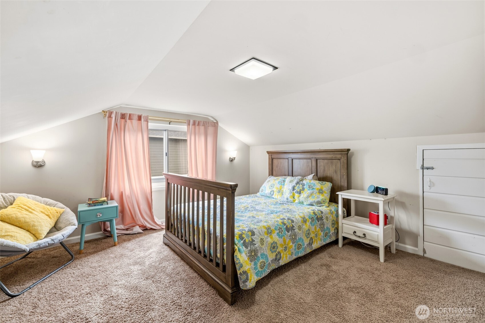 1045 S 197th Street Property Photo 14