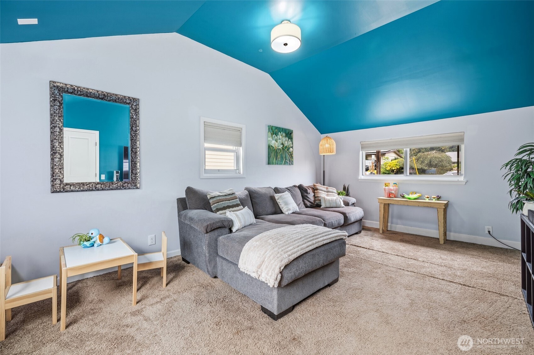 1045 S 197th Street Property Photo 17