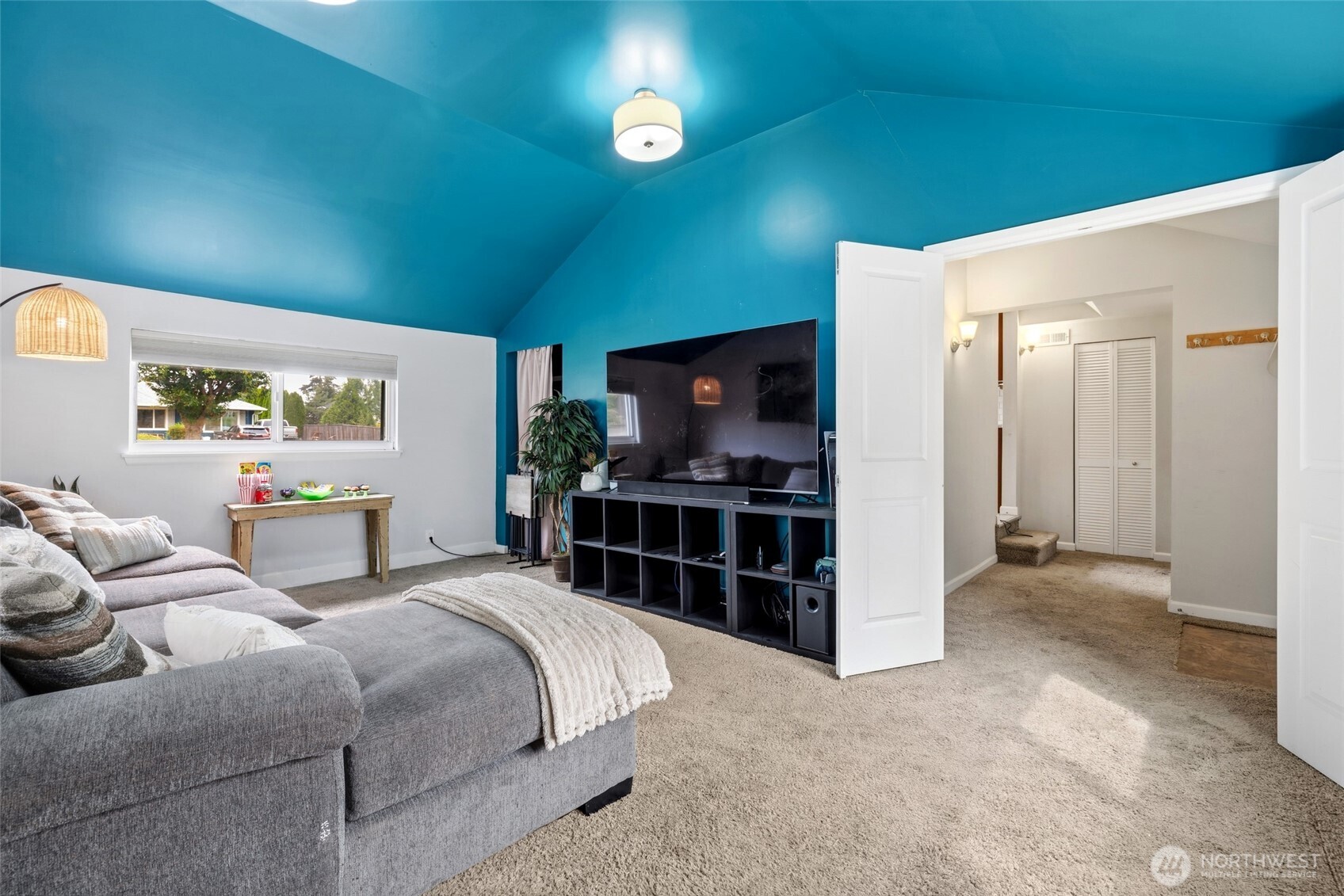 1045 S 197th Street Property Photo 18