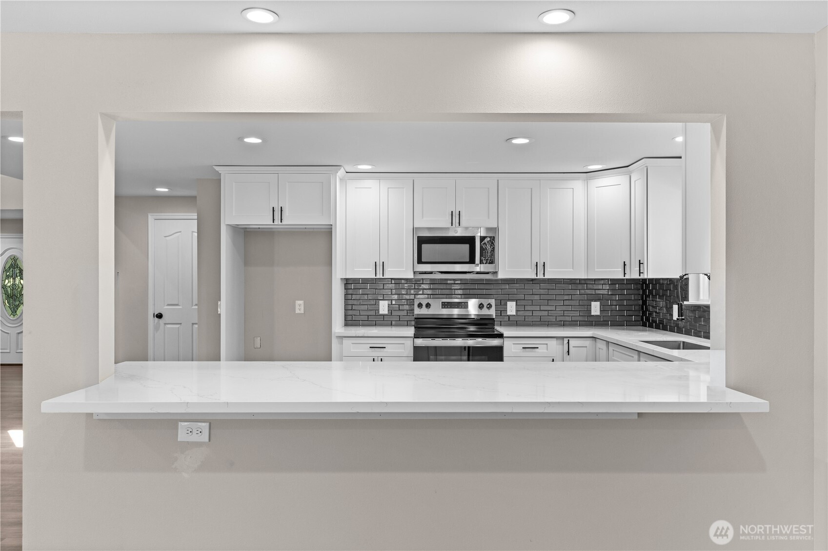 3909 Northshore Boulevard Property Photo 15
