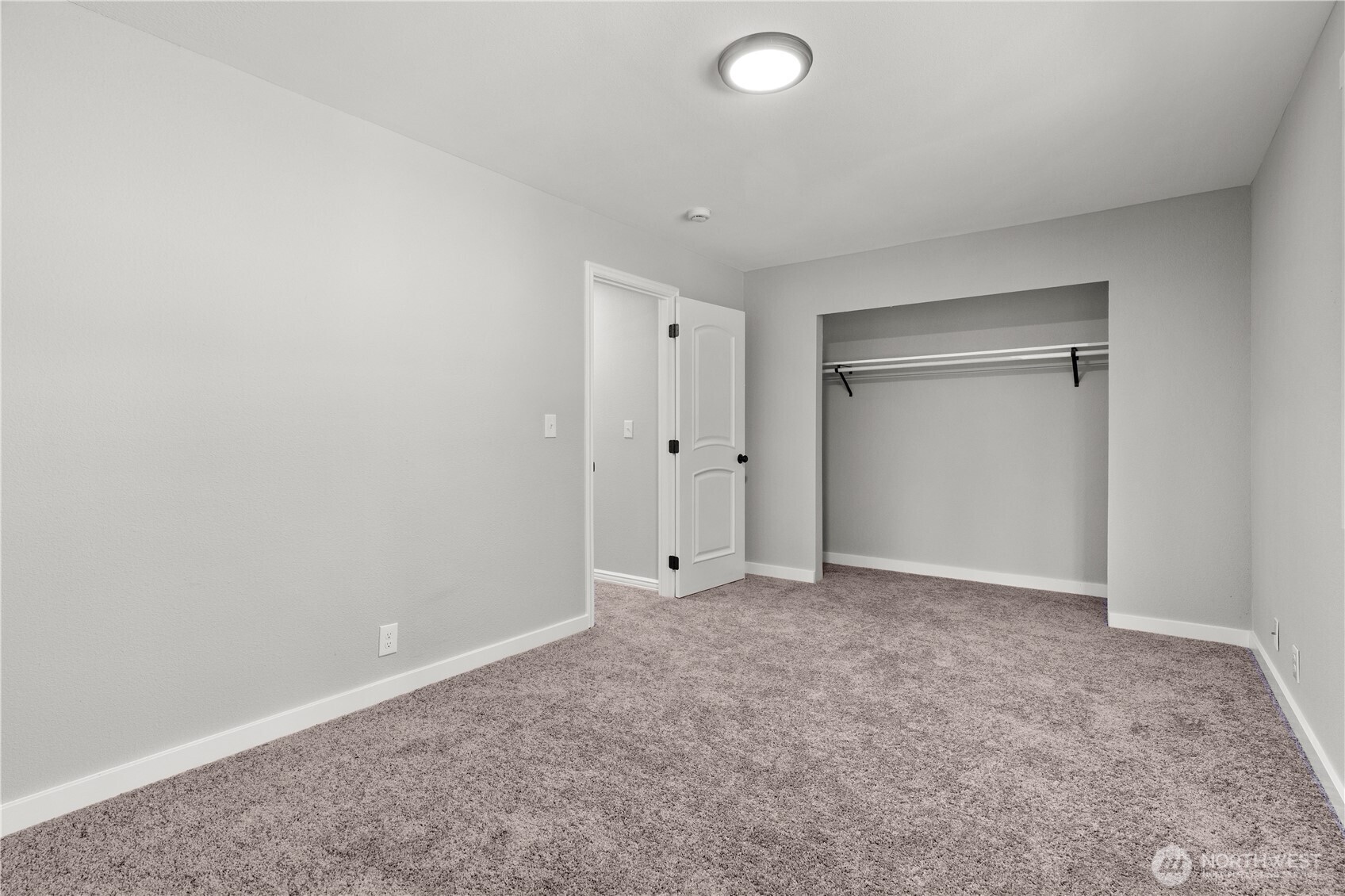 3909 Northshore Boulevard Property Photo 31