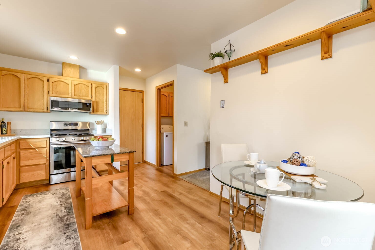 8552 Covina Loop Property Photo 14