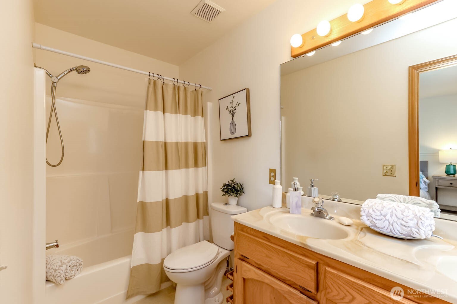 8552 Covina Loop Property Photo 24