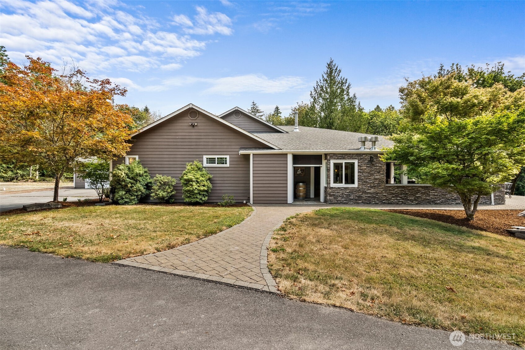 3301 Gravelly Beach Loop Property Photo 7