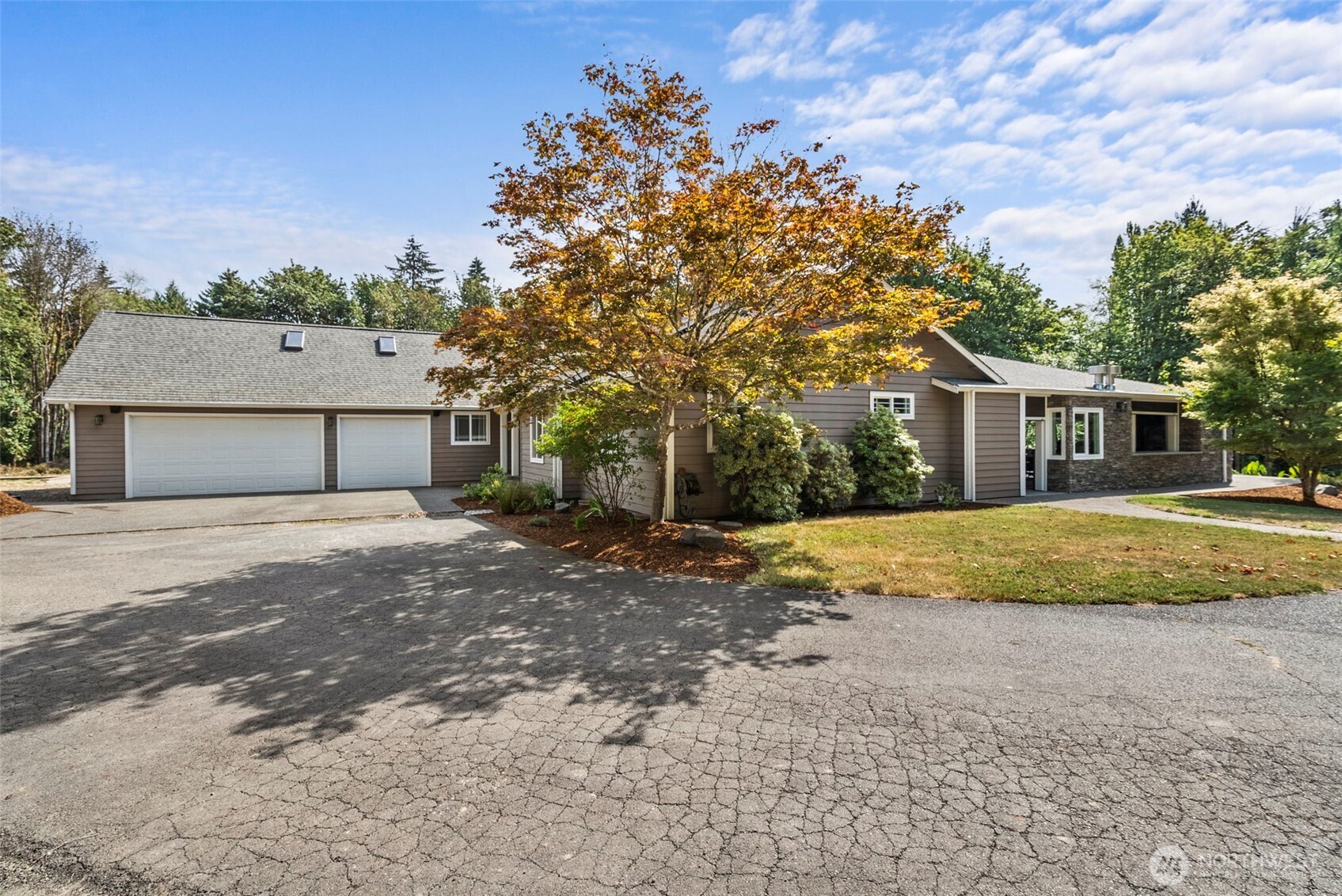 3301 Gravelly Beach Loop Property Photo 8