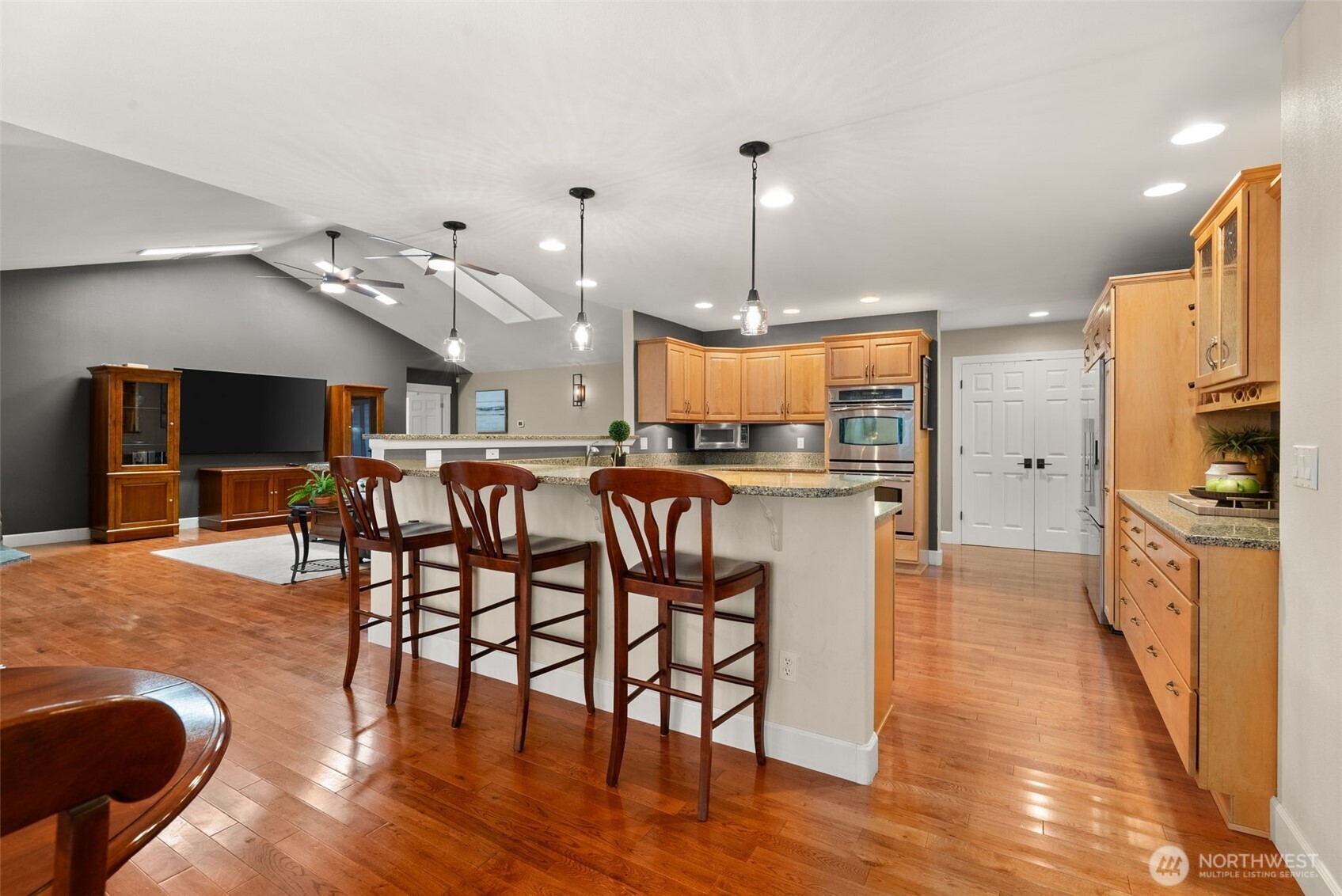 3301 Gravelly Beach Loop Property Photo 11