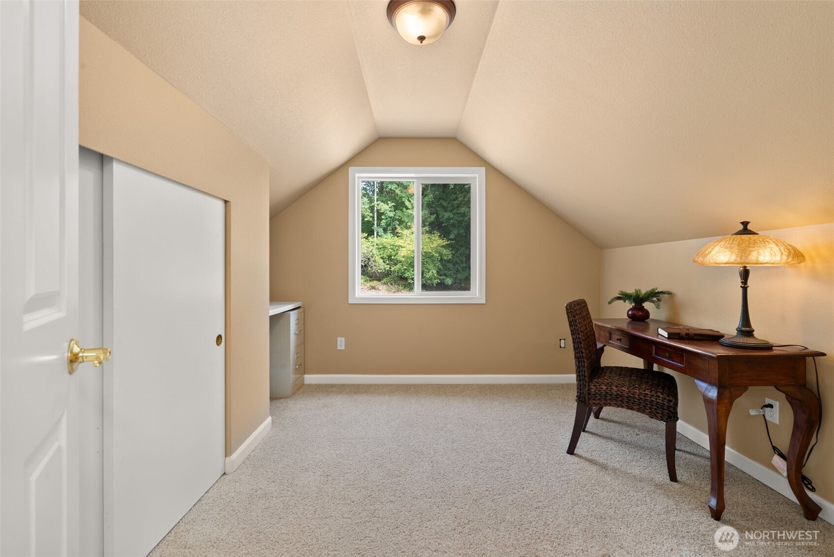 3301 Gravelly Beach Loop Property Photo 30