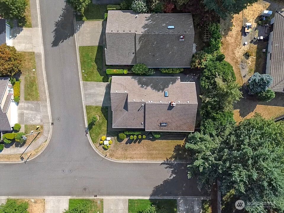 5501 Cricket Lane Property Photo 3
