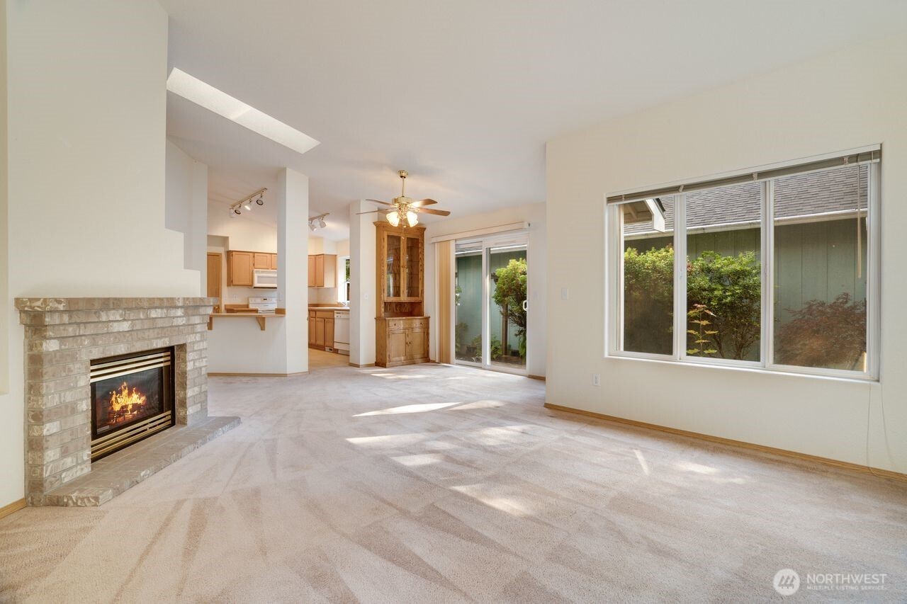 5501 Cricket Lane Property Photo 4