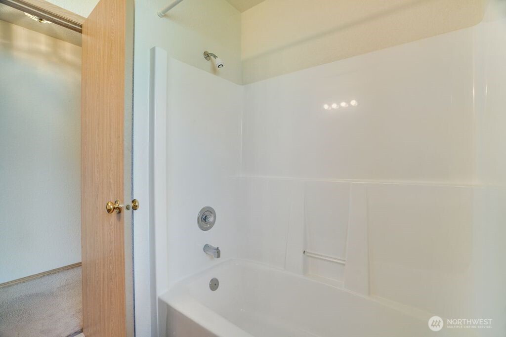 5501 Cricket Lane Property Photo 23