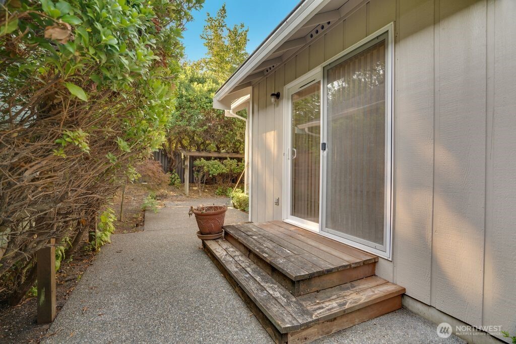 5501 Cricket Lane Property Photo 25