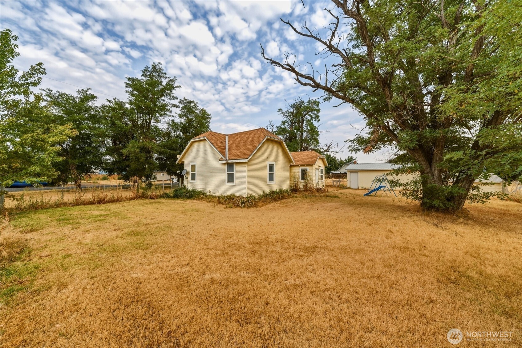 103 Cherry Street Property Photo 3