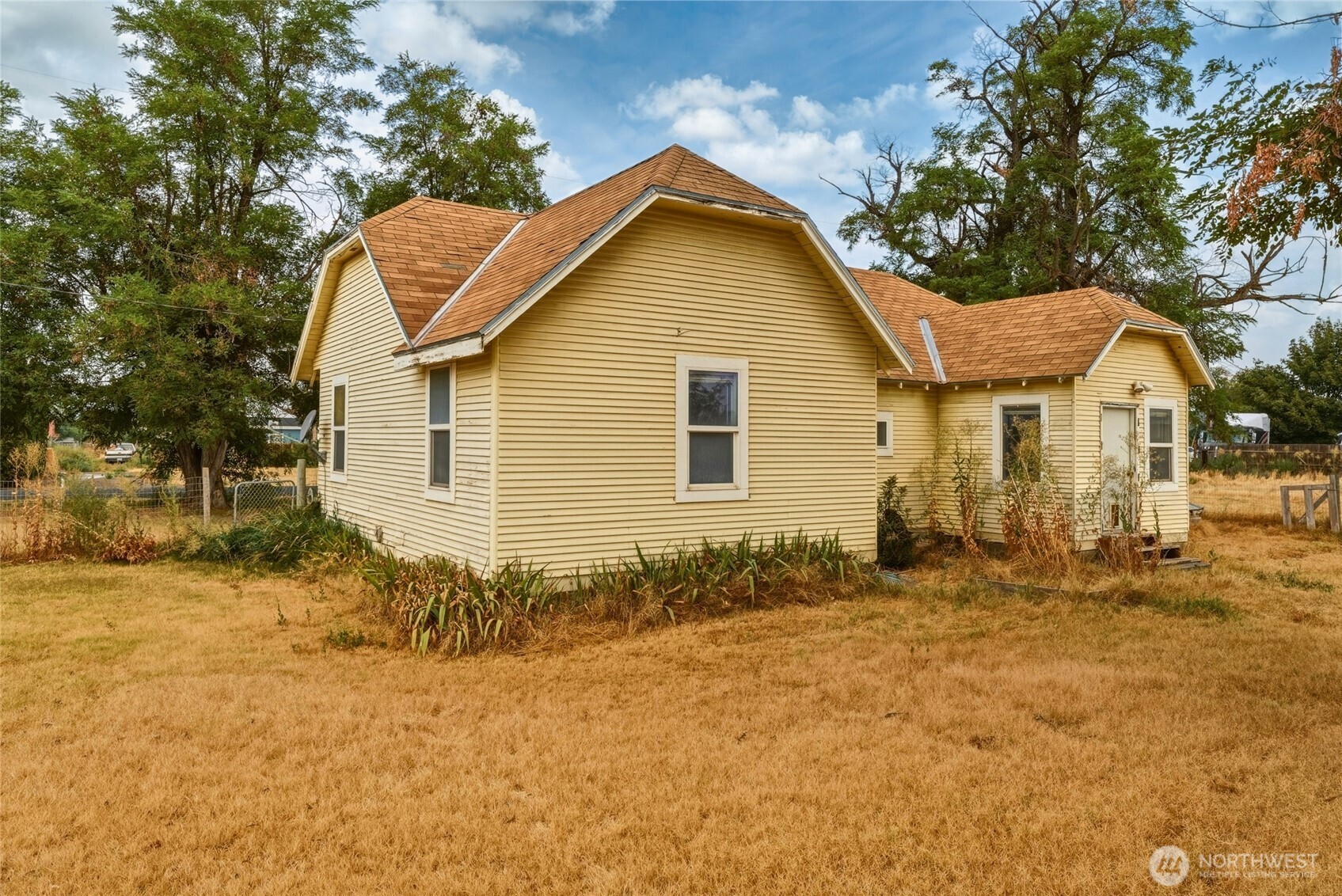 103 Cherry Street Property Photo 5