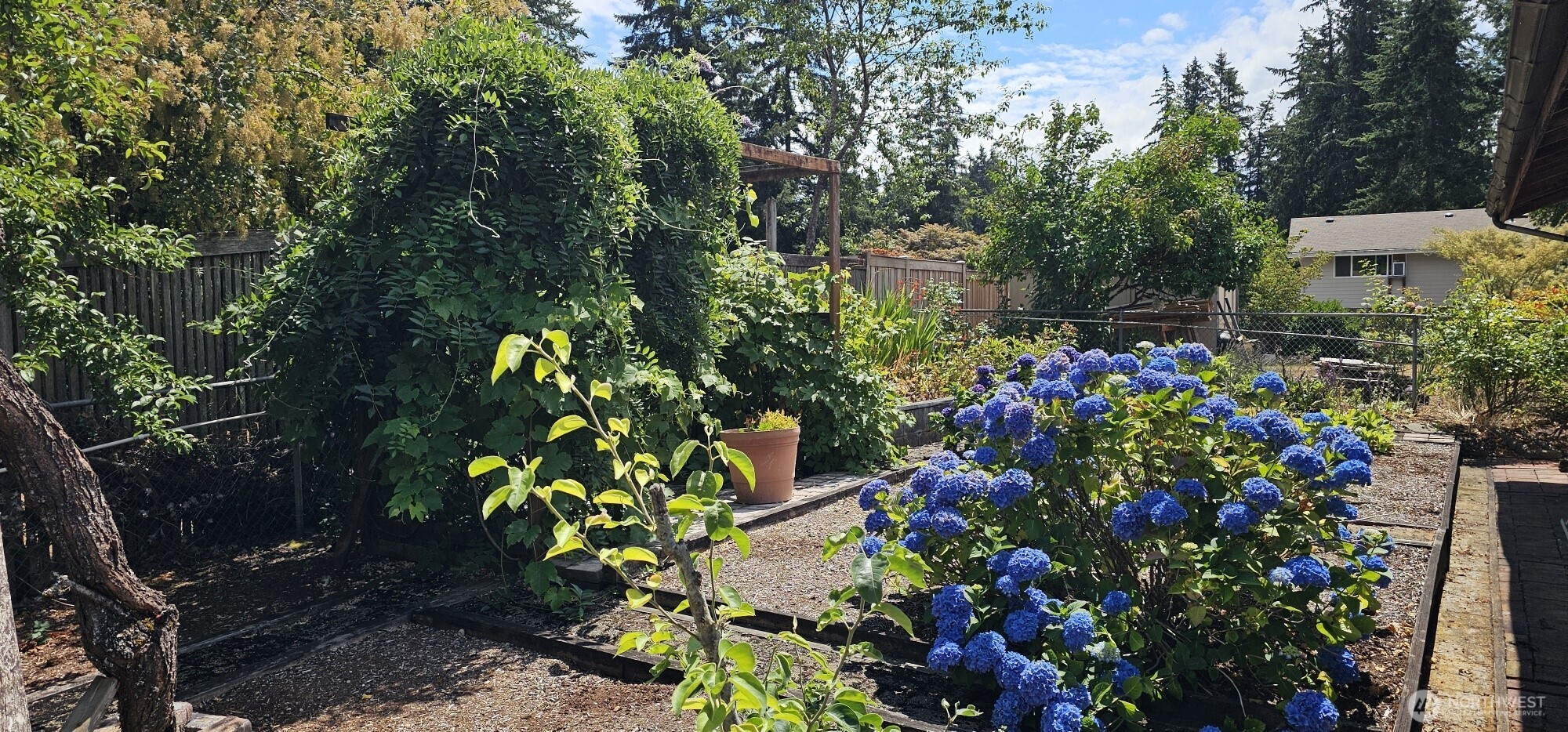 14554 166th Place Property Photo 15