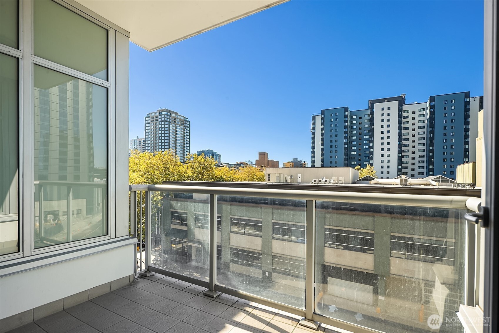 583 Battery Street 508n Property Photo 15
