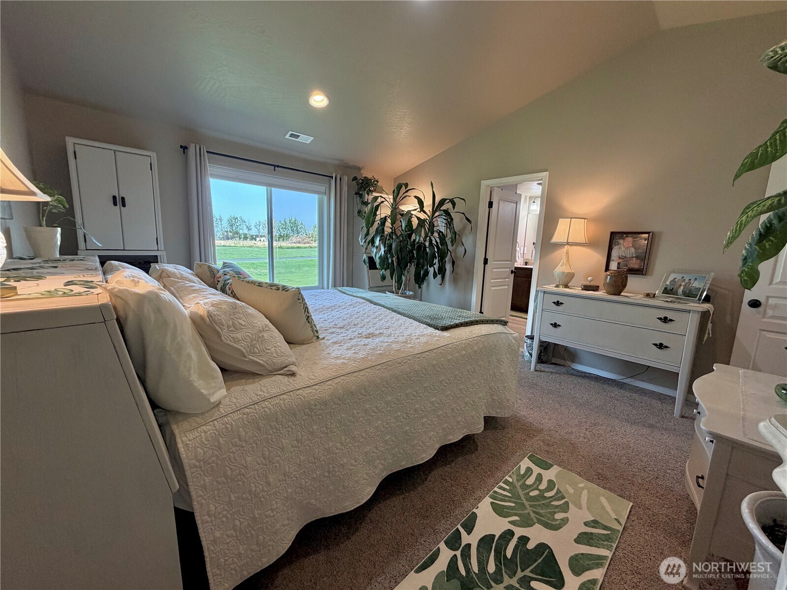 4154 Hedman Court Property Photo 17