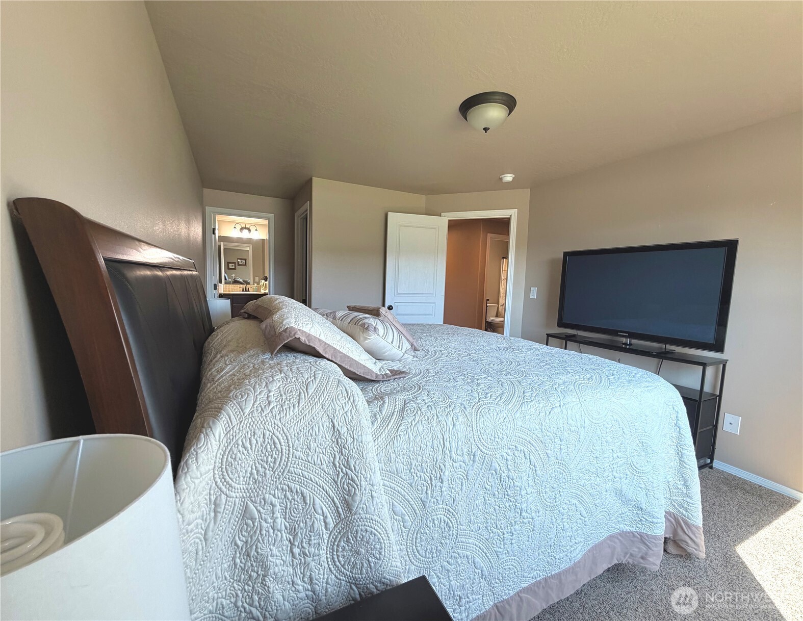 4154 Hedman Court Property Photo 22