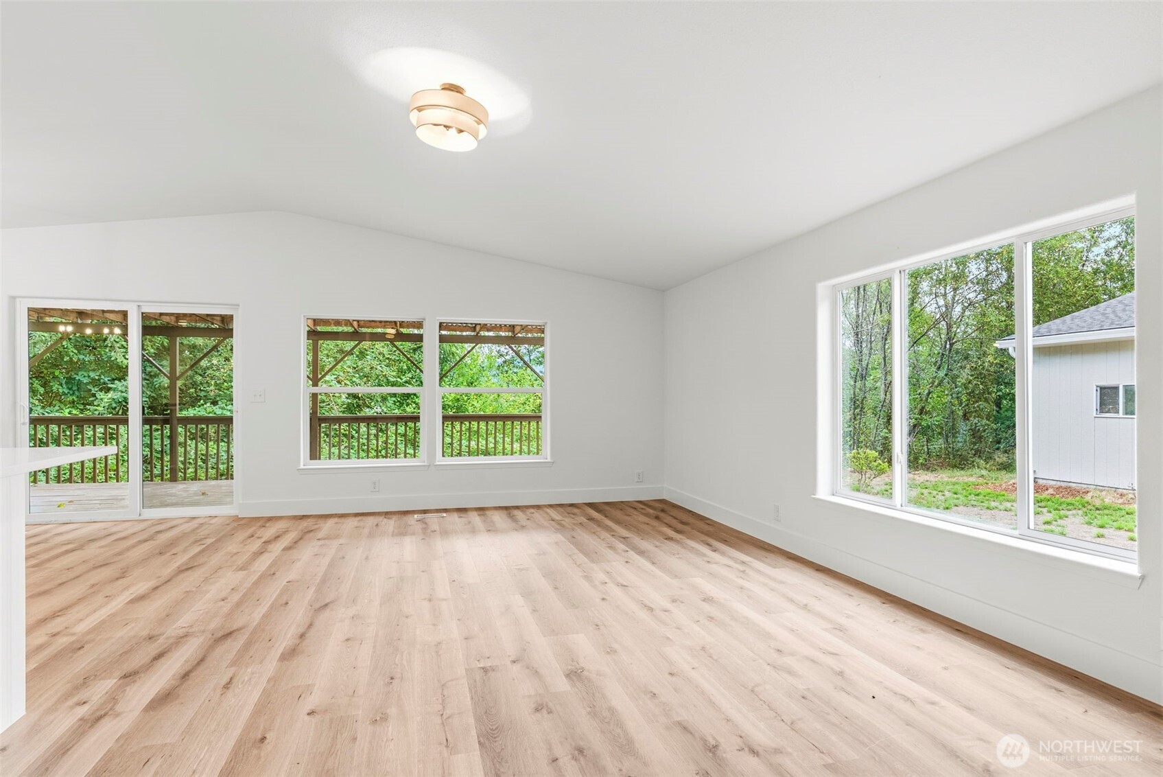 186 Elochoman Valley Road Property Photo 14