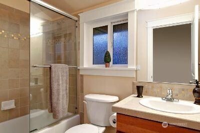 1410 N 55th Street Property Photo 11