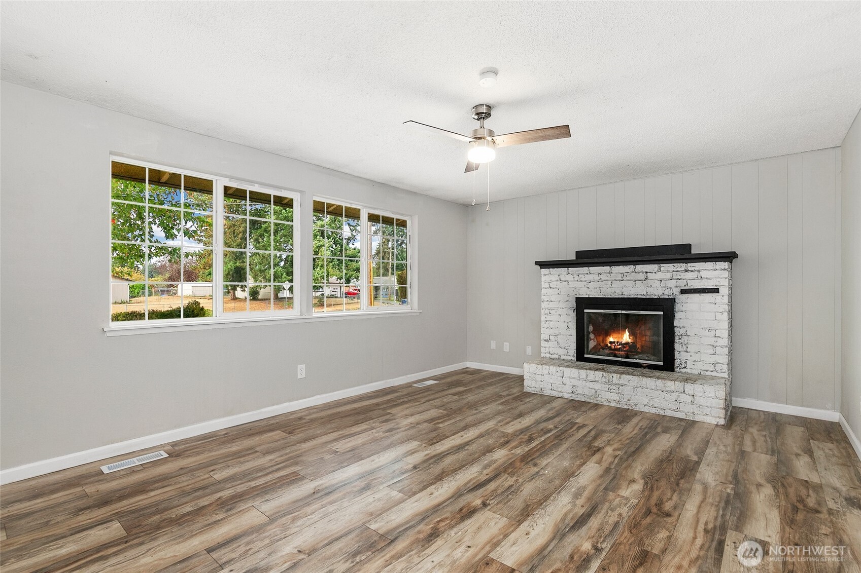 236 Kingham Street Property Photo 4