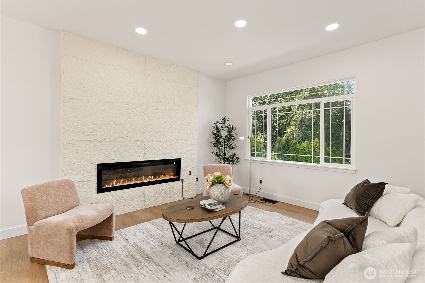 14231 41st Drive Property Photo 9