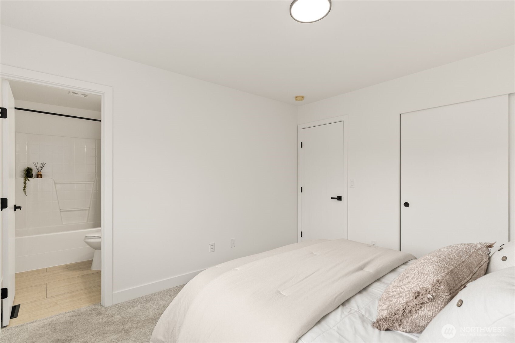 14231 41st Drive Property Photo 23