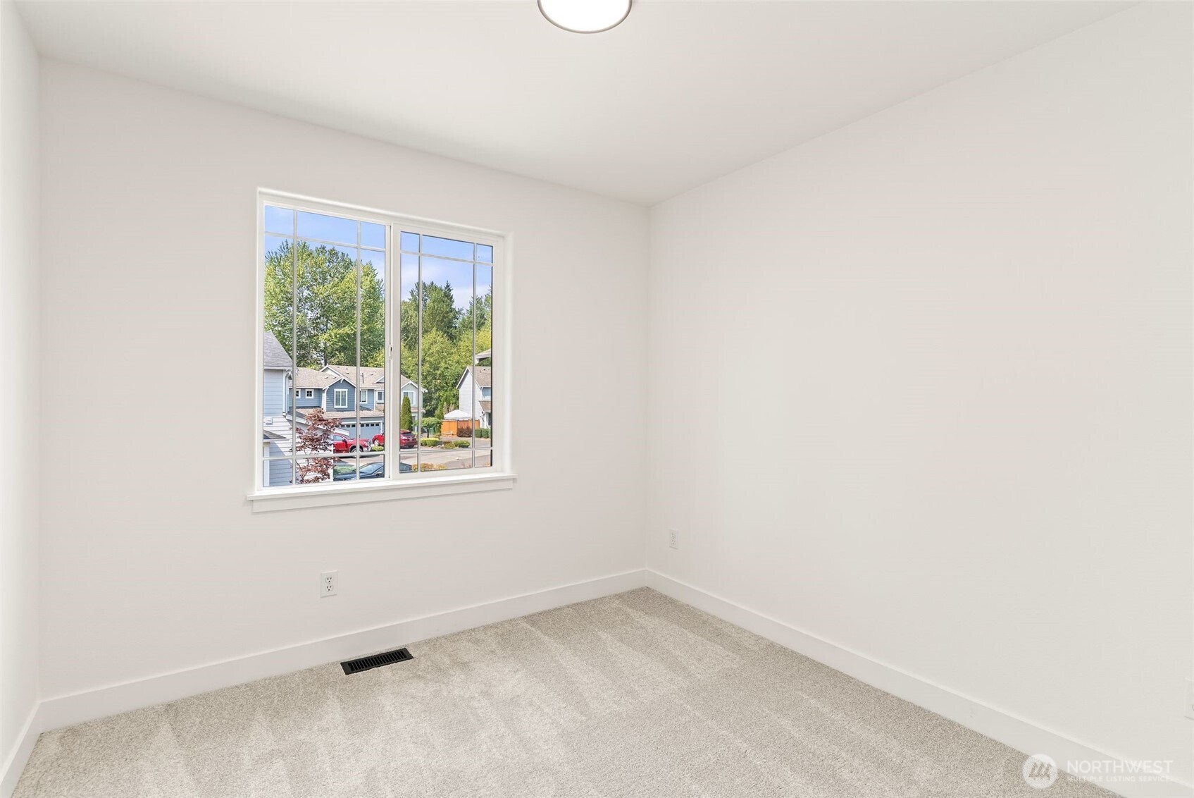 14231 41st Drive Property Photo 32
