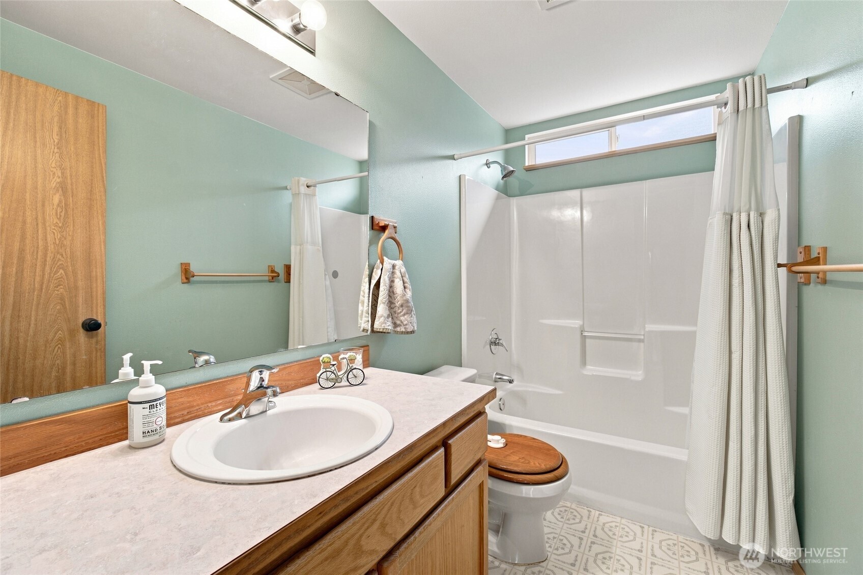 505 Hemlock Avenue Property Photo 10