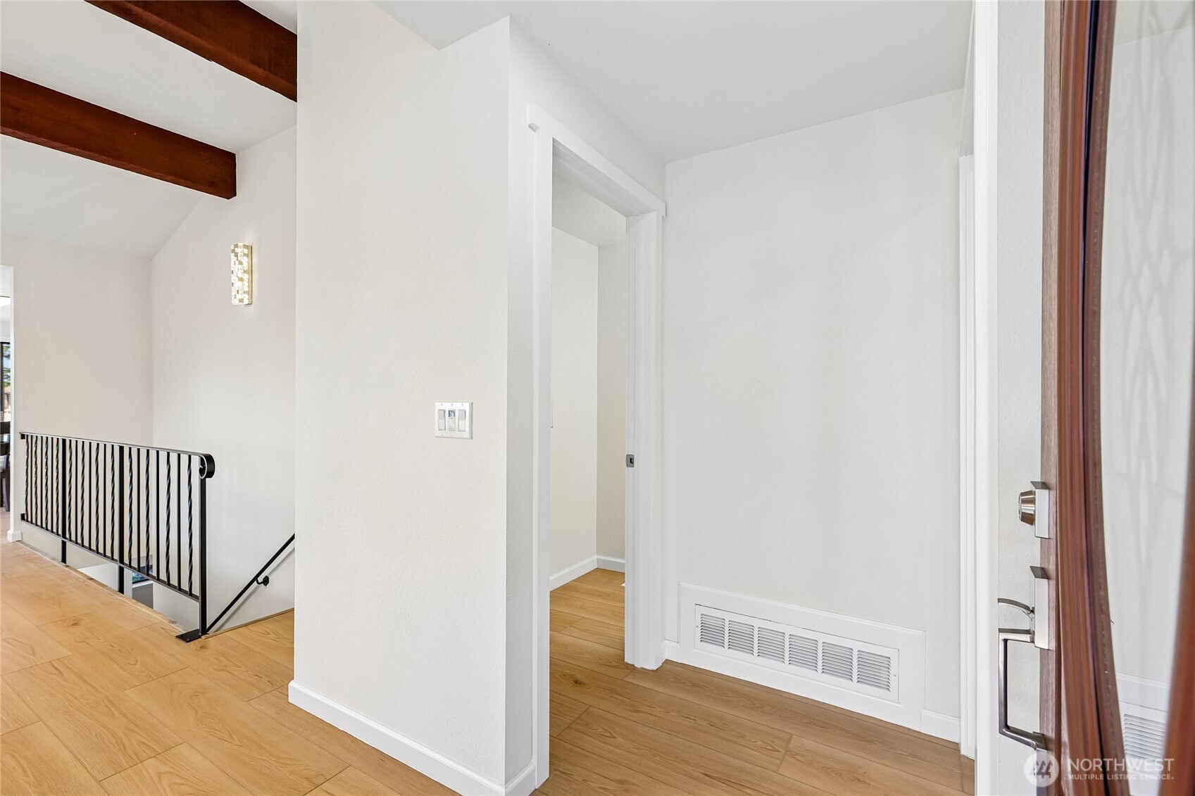 5925 94th Street Property Photo 15