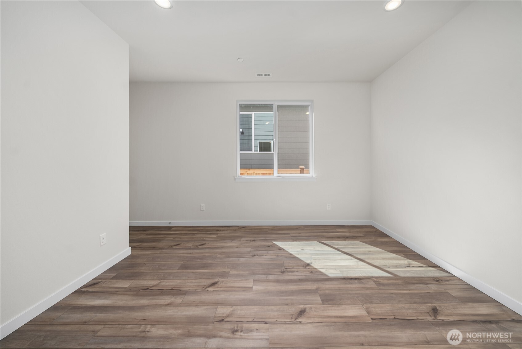 3935 Flat Top Drive Property Photo 22