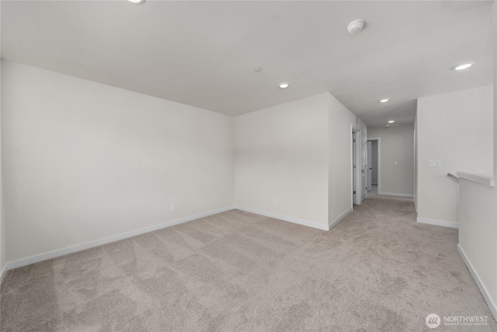 3935 Flat Top Drive Property Photo 30