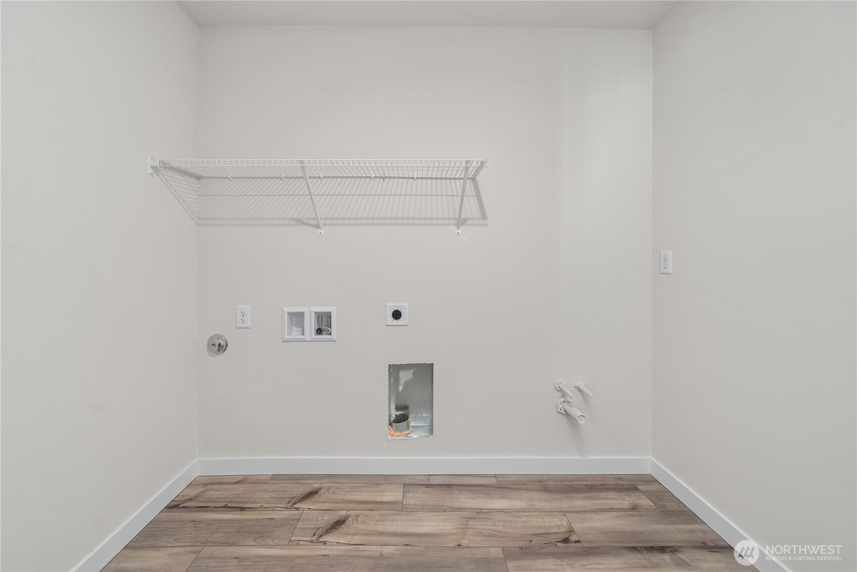 3935 Flat Top Drive Property Photo 32
