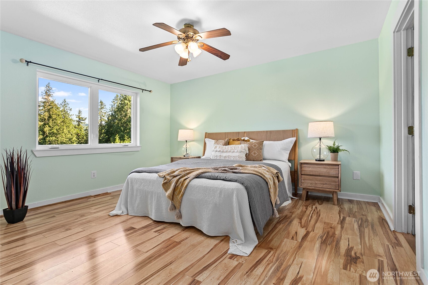 765 Summerset Way Property Photo 17