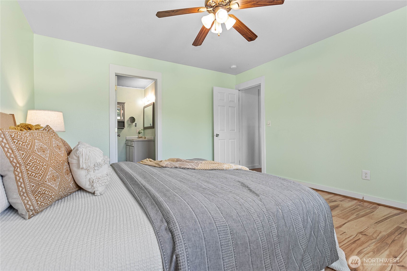 765 Summerset Way Property Photo 19