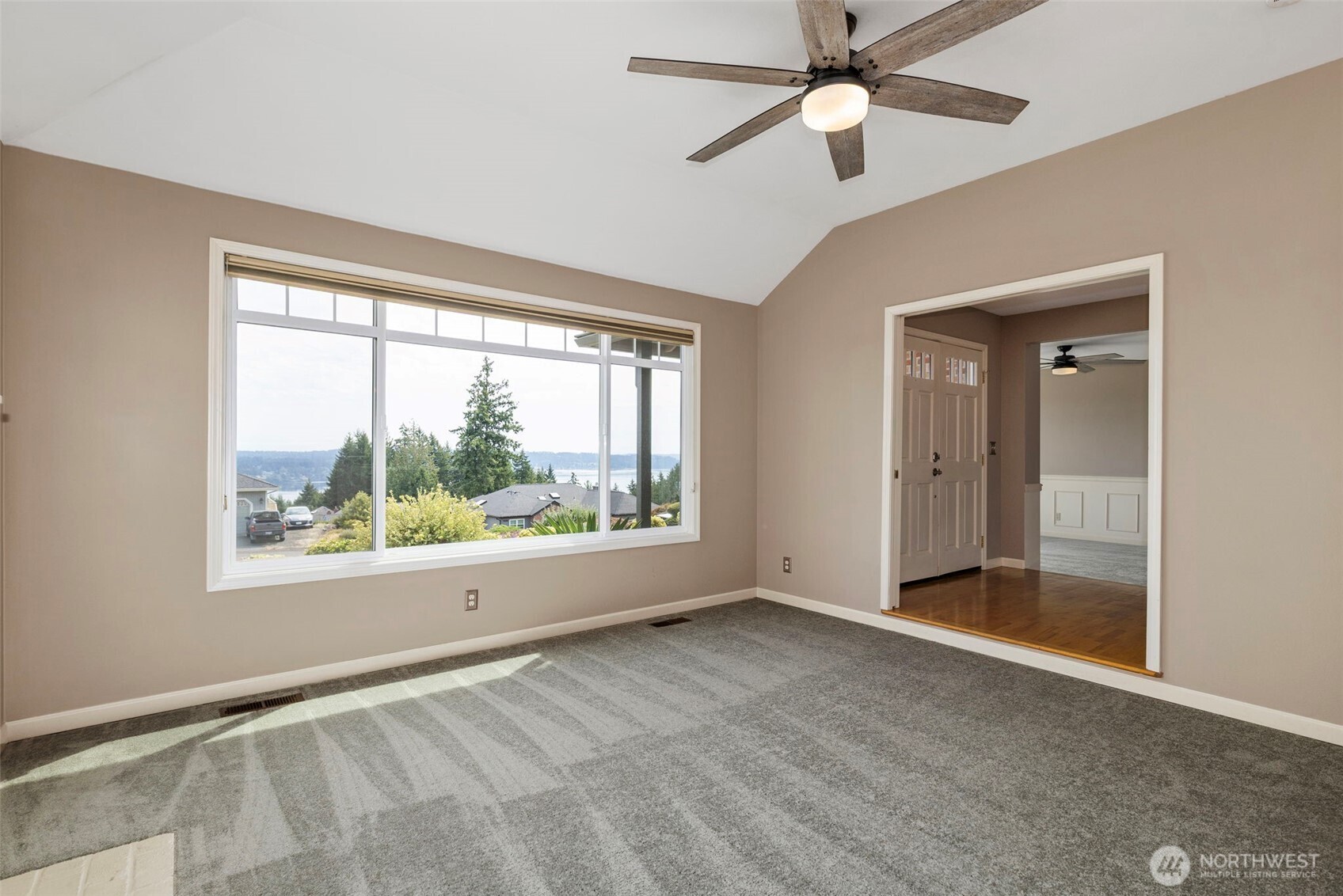 7685 Esther Place Property Photo 16