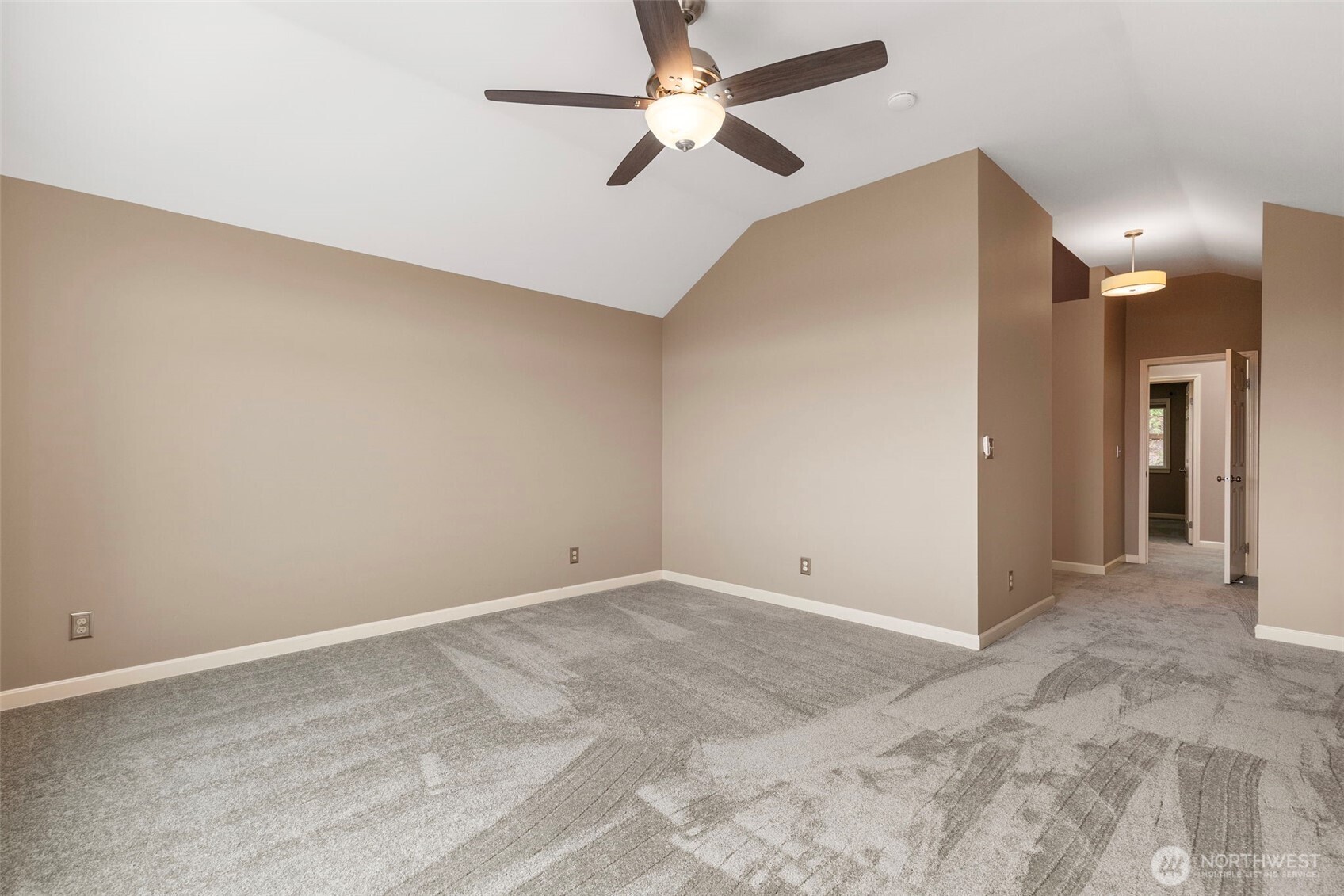 7685 Esther Place Property Photo 25
