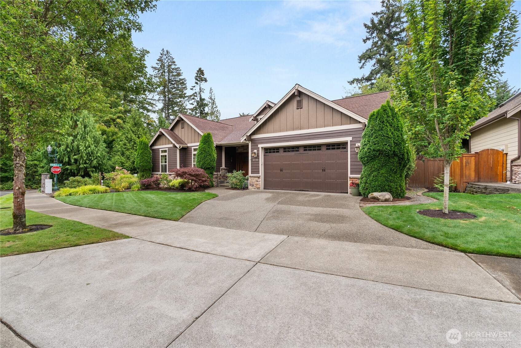 2145 29th Court Property Photo 4