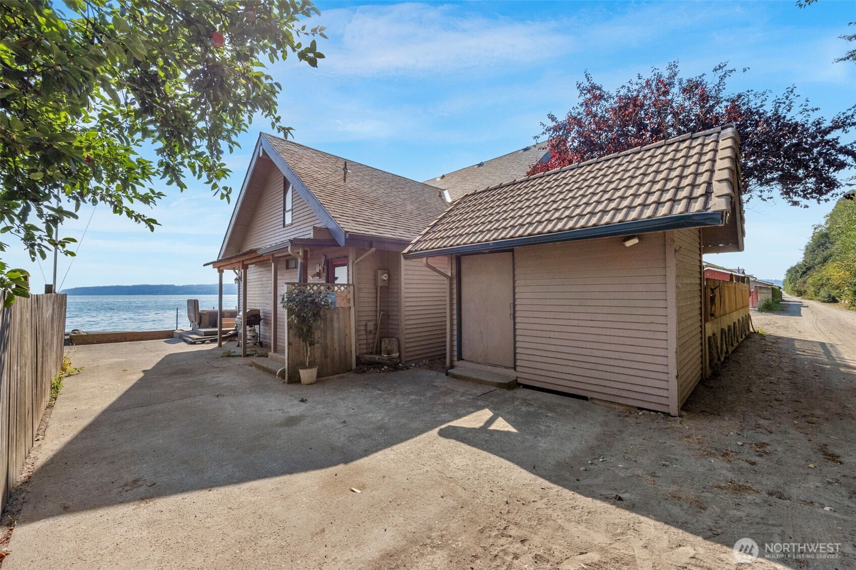 14 S Beach Drive H Property Photo 22