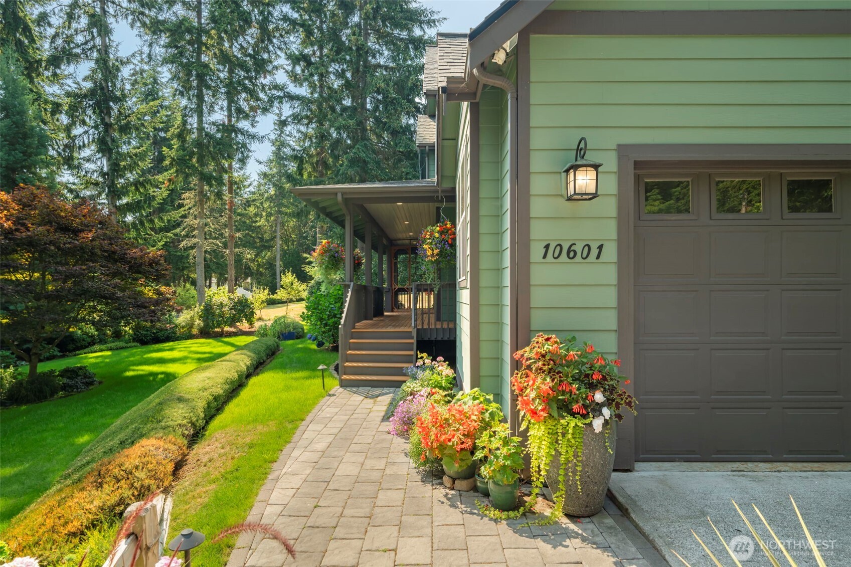 10601 Ne Dry Creek Way Property Photo 6